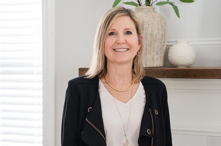 Lynn Castillo (Transaction & Listing Coordinator)